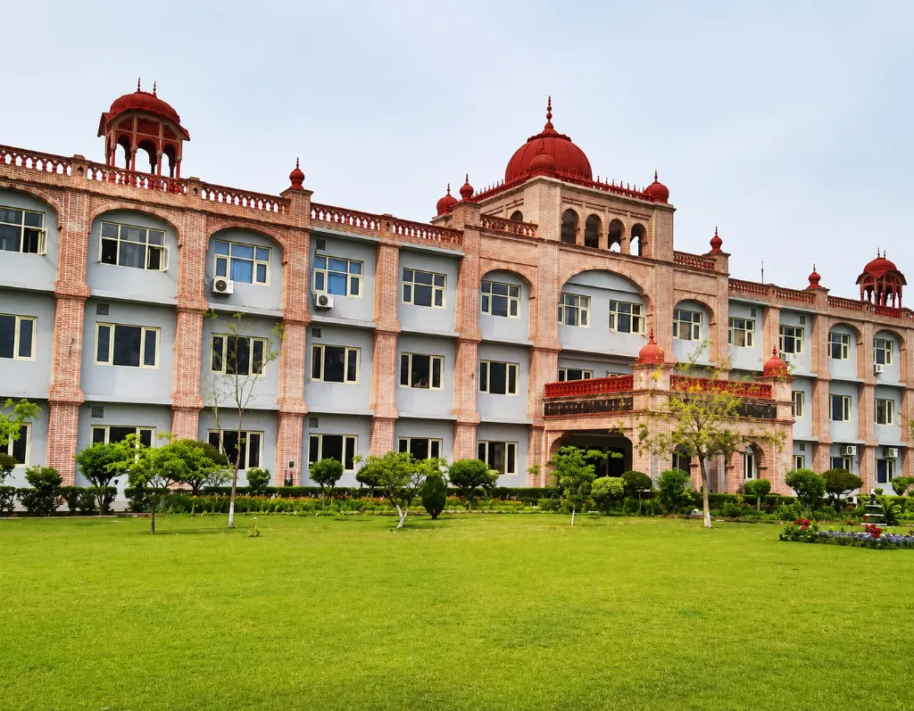 Khalsa College of Veterinary and Animal Sciences (V4Veterinary.in) 3.webp